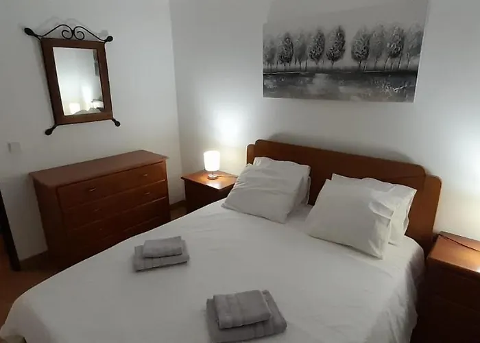 By The Da Areia Branca Lourinhã